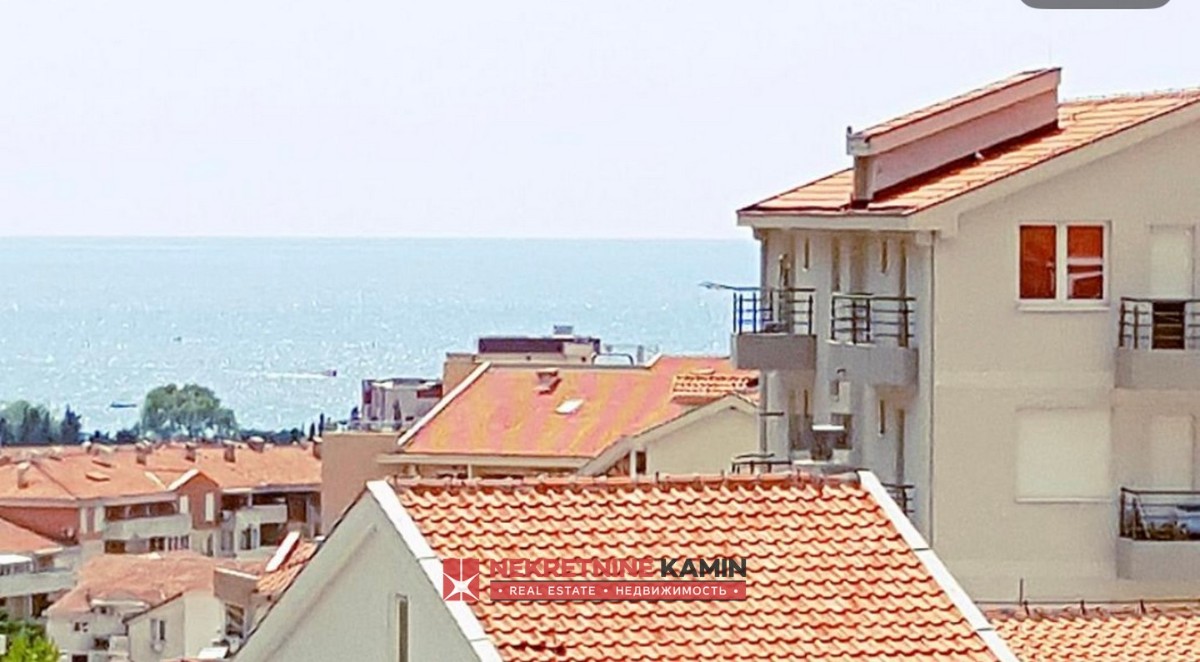 Two-Bedroom Apartment with Sea View and Modern Furnishings, Lazi, Budva